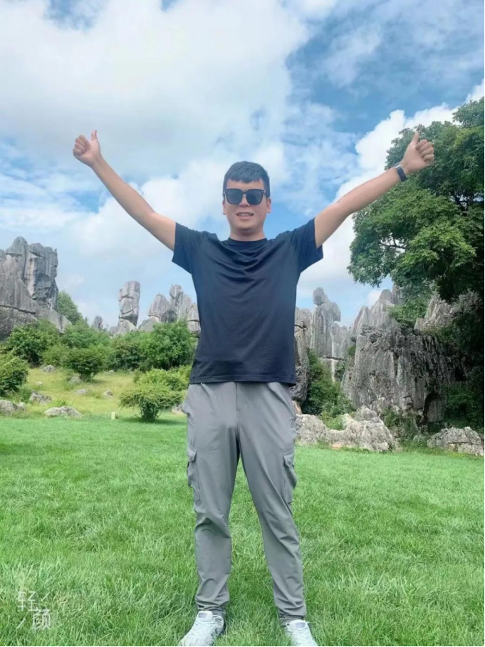 1649405600(1).jpg 1649405600(1).jpg