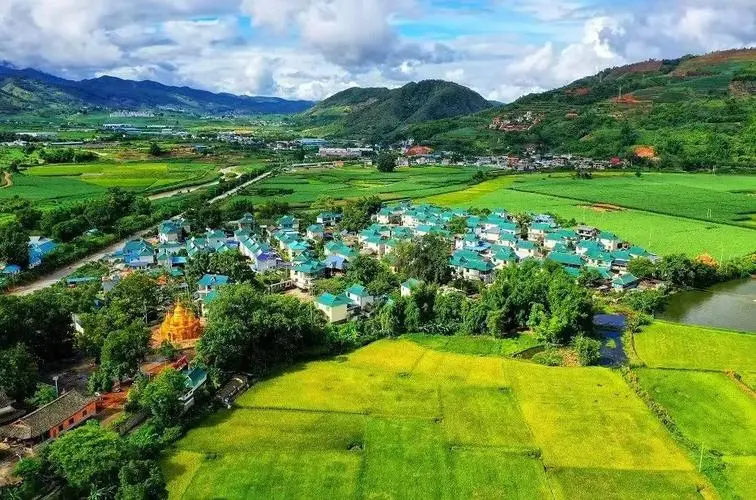 中共中央關于進一步全面深化改革  推進中國式現代化的決定 中共中央關于進一步全面深化改革  推進中國式現代化的決定